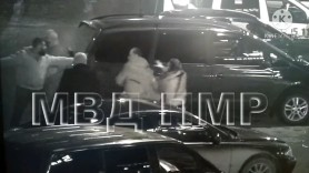 Bătaie pe o stradă din oraşul Tiraspol. O familie a fost agresată de mai mulţi indivizi